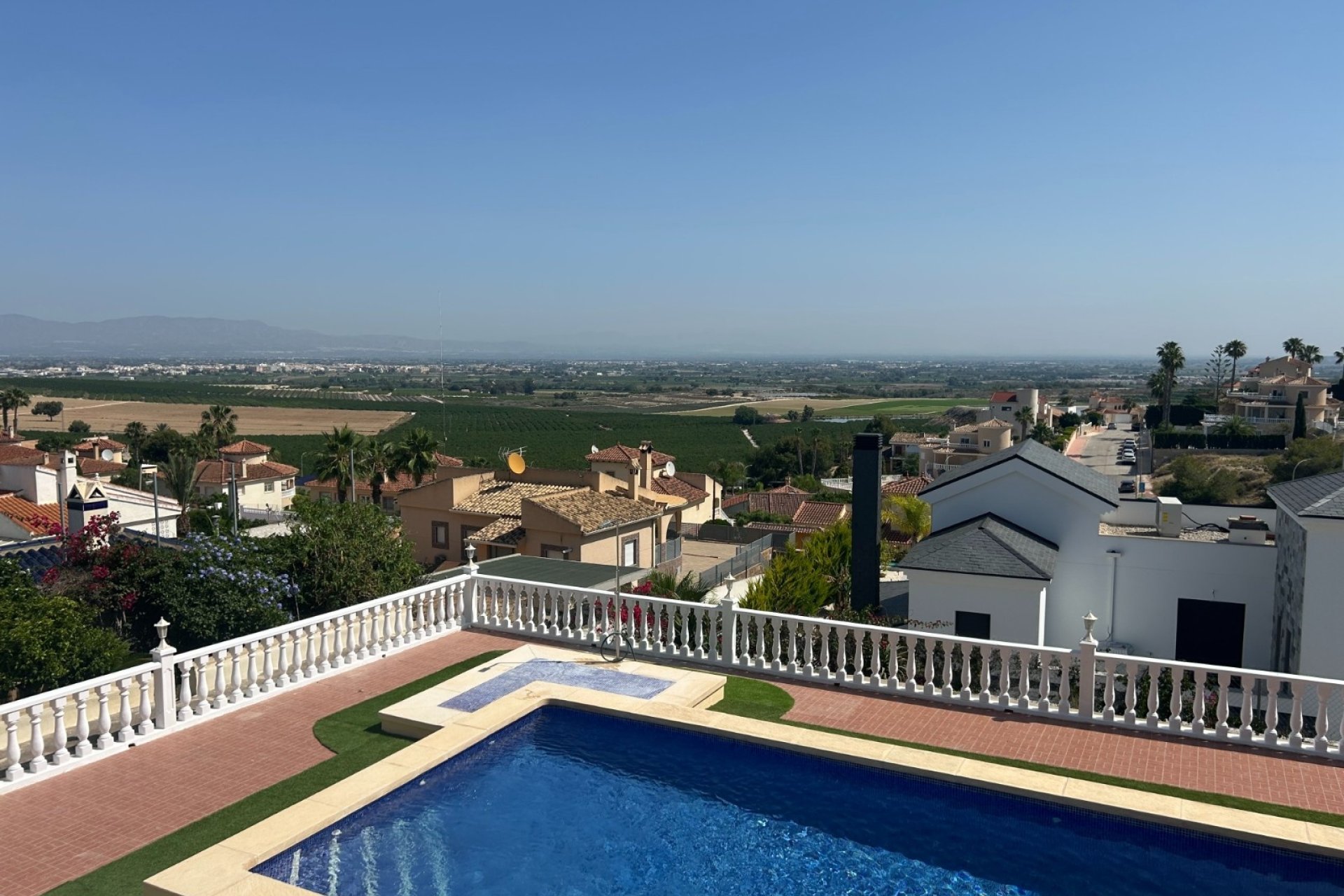 Herverkoop - Villa -
Algorfa - Inland