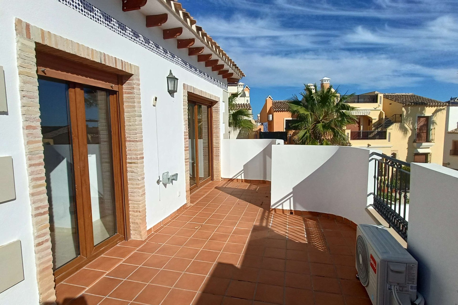 Herverkoop - Villa -
Algorfa - Inland