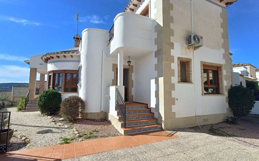 Herverkoop - Villa -
Algorfa - Inland