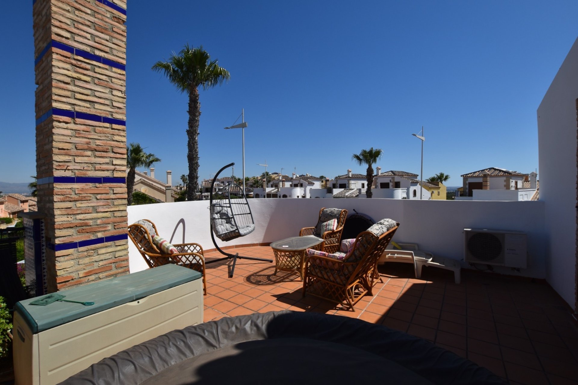 Herverkoop - Villa -
Algorfa - Inland