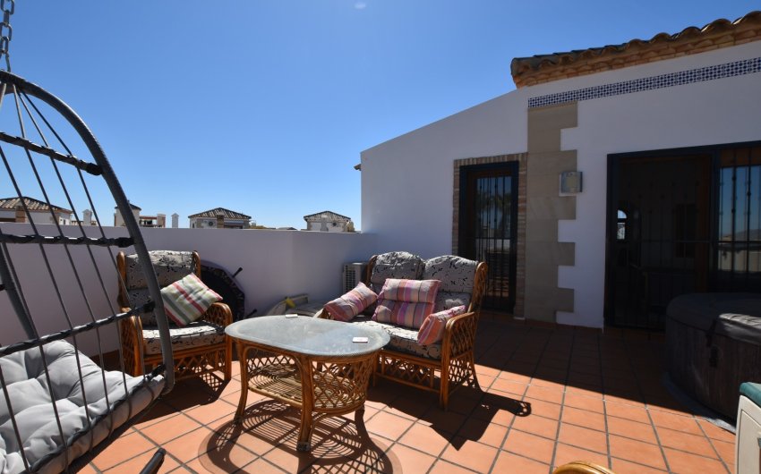 Herverkoop - Villa -
Algorfa - Inland