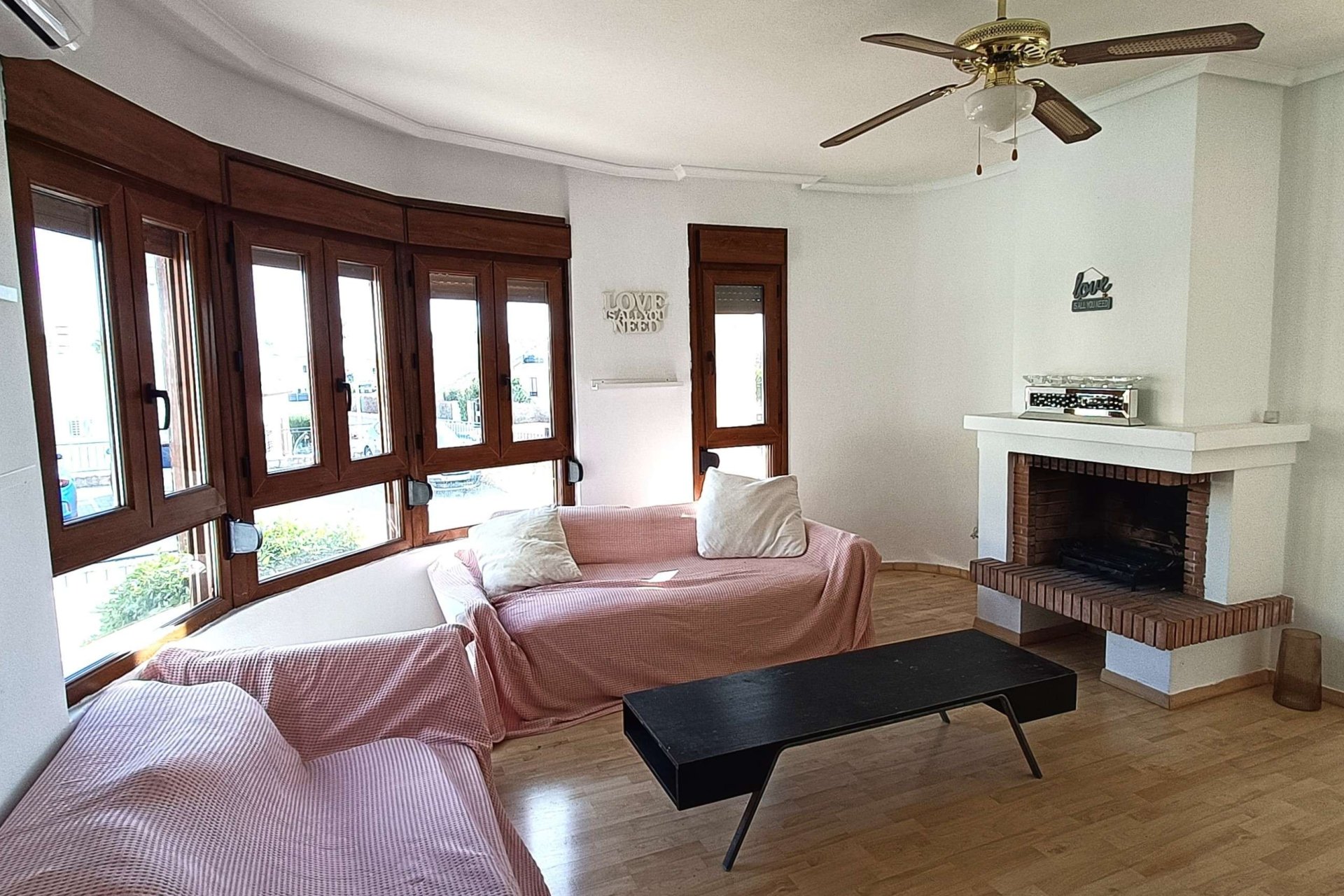 Herverkoop - Villa -
Algorfa - Inland