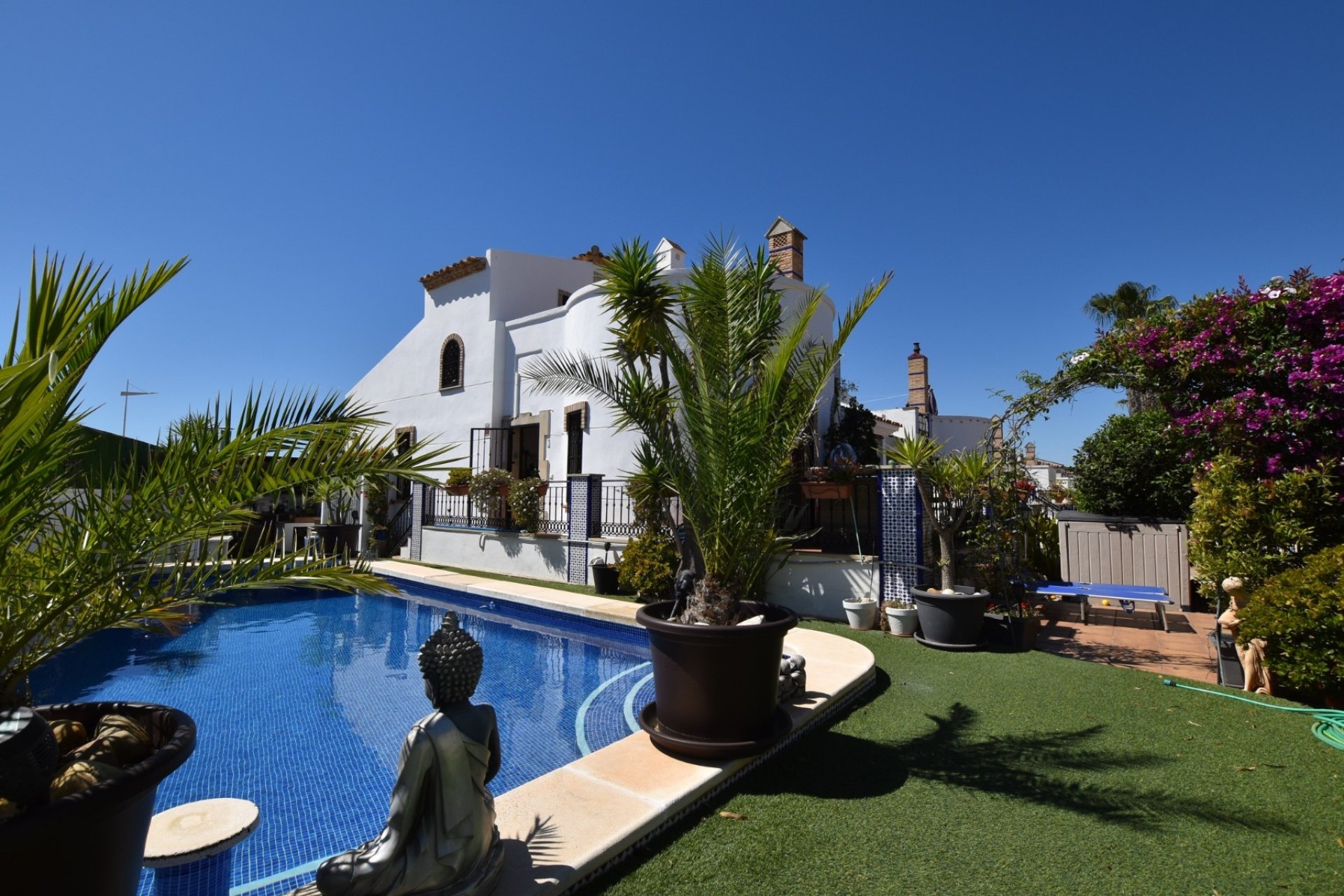 Herverkoop - Villa -
Algorfa - Inland
