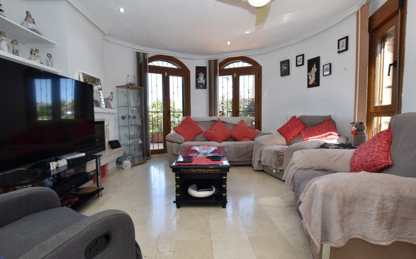 Herverkoop - Villa -
Algorfa - Inland