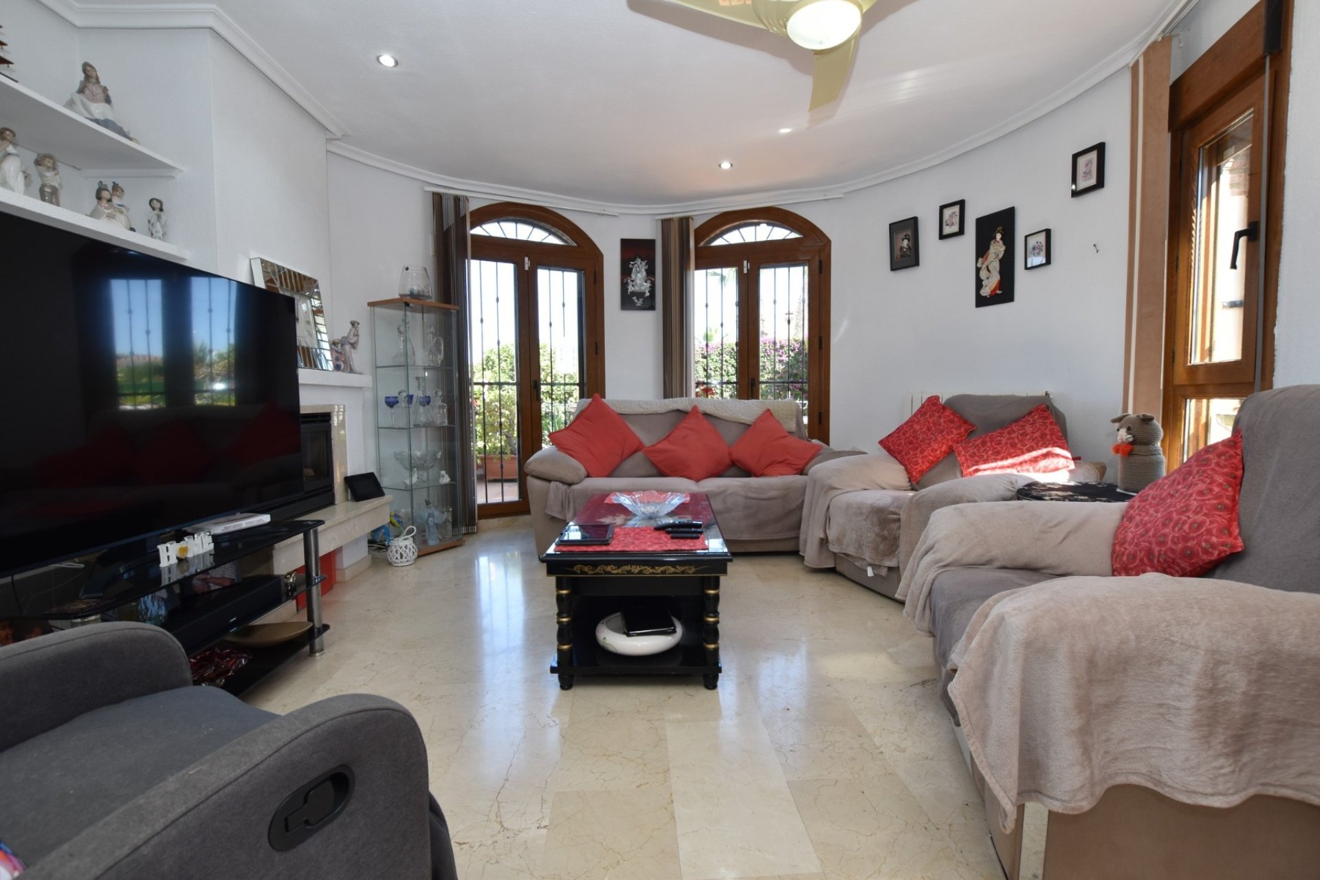 Herverkoop - Villa -
Algorfa - Inland