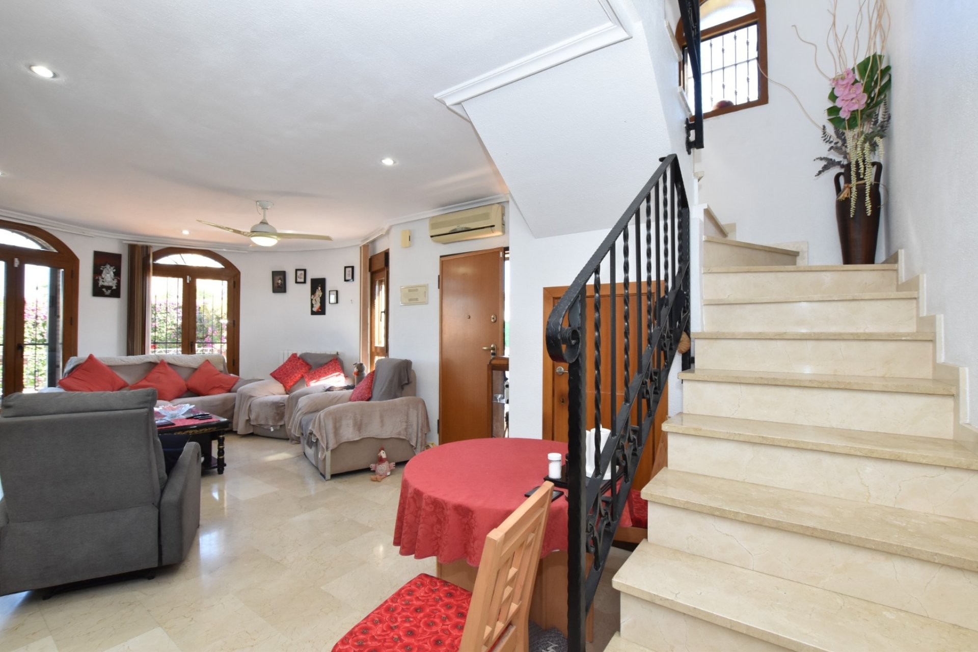 Herverkoop - Villa -
Algorfa - Inland