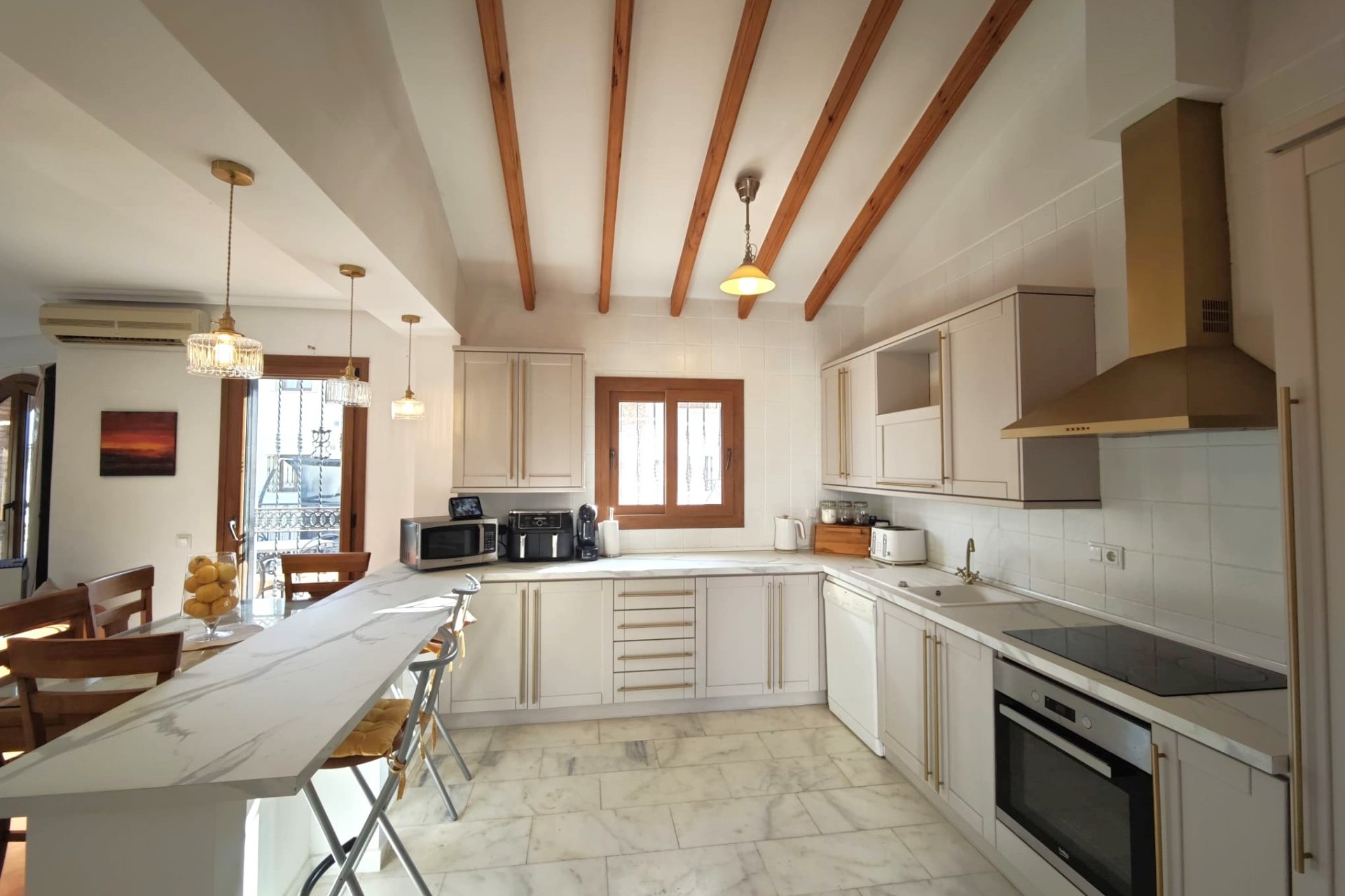 Herverkoop - Villa -
Algorfa - Inland