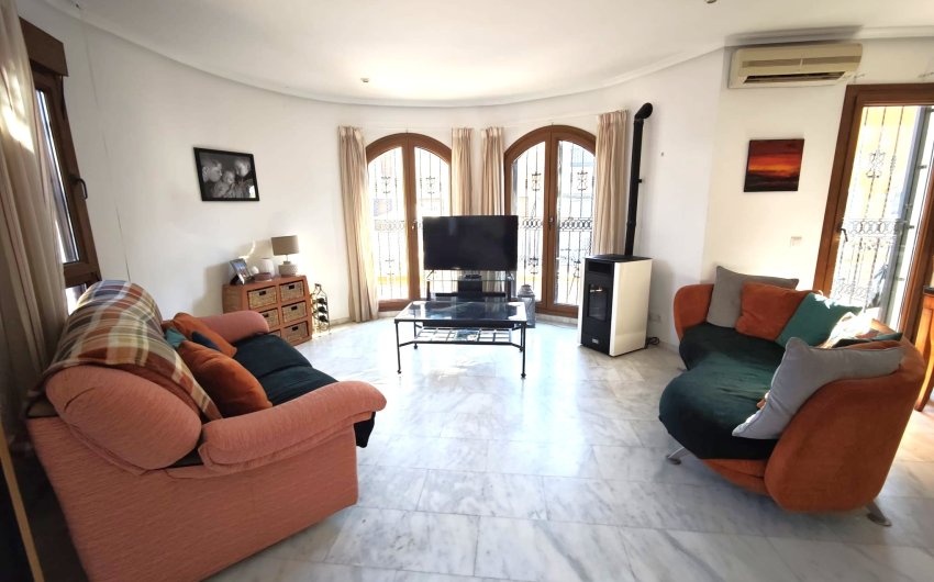 Herverkoop - Villa -
Algorfa - Inland