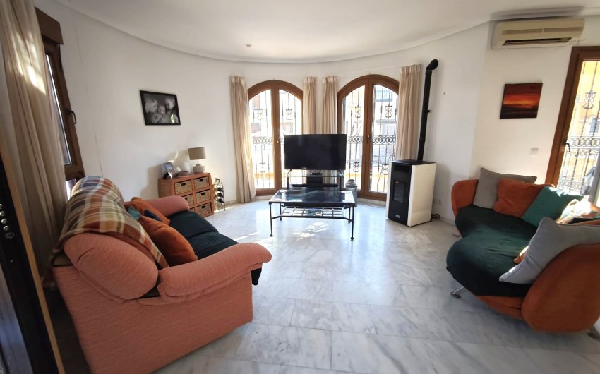 Herverkoop - Villa -
Algorfa - Inland