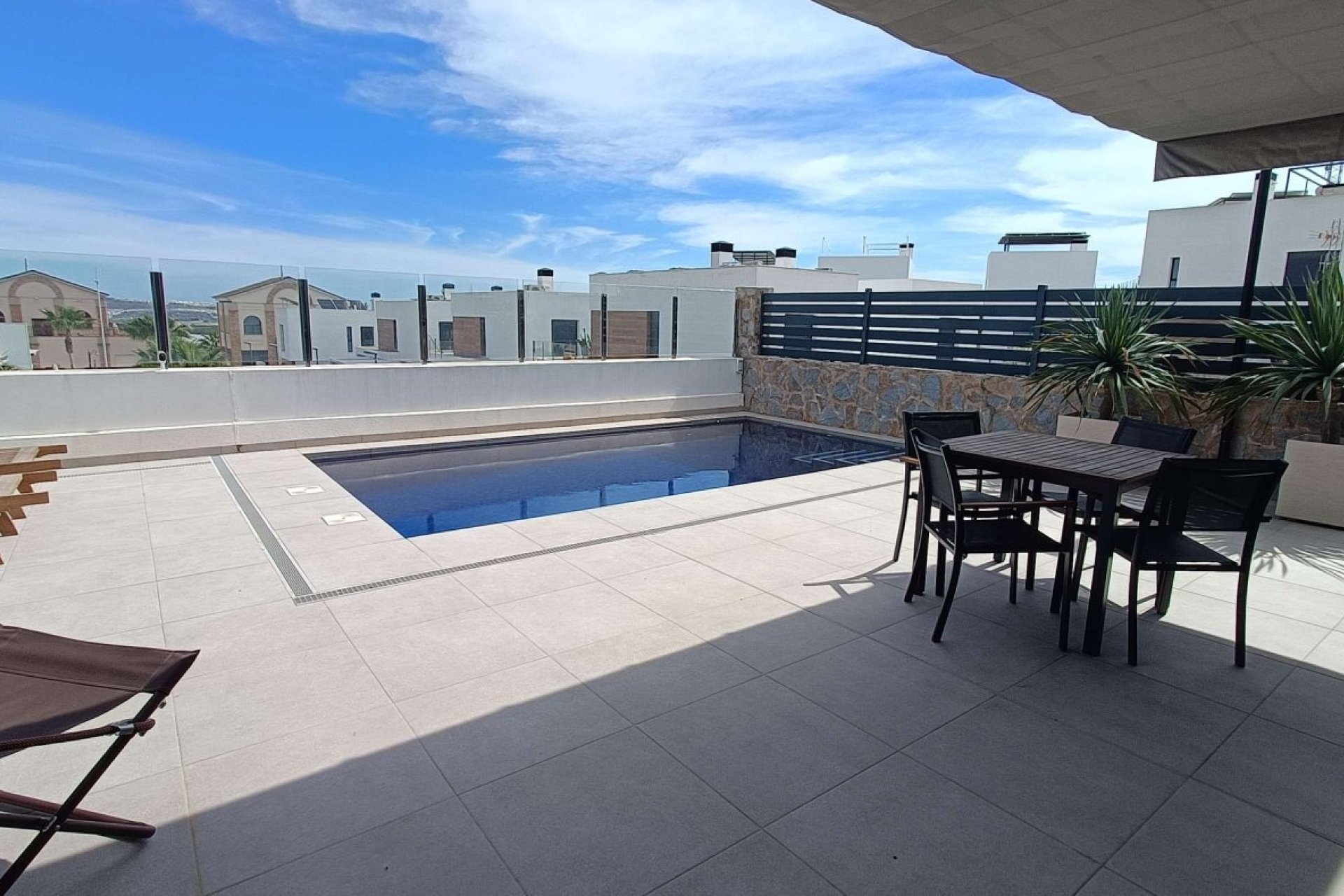 Herverkoop - Villa -
Algorfa - Inland
