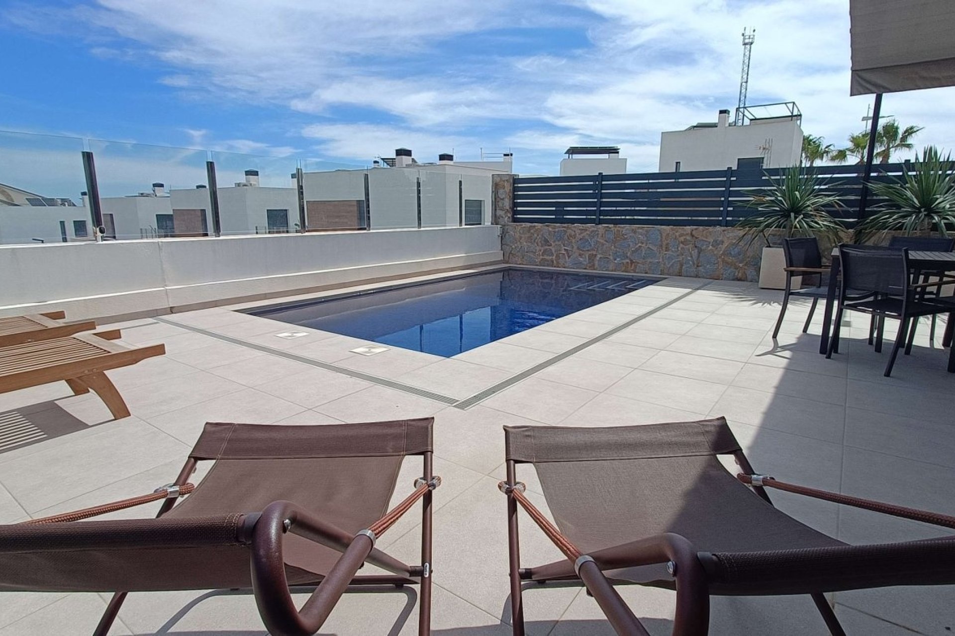 Herverkoop - Villa -
Algorfa - Inland