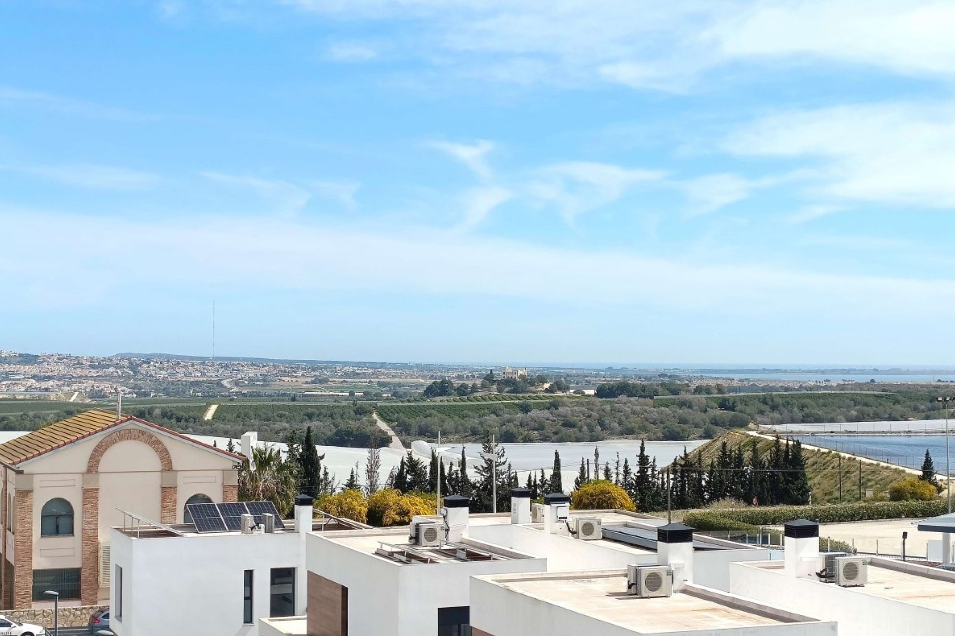 Herverkoop - Villa -
Algorfa - Inland