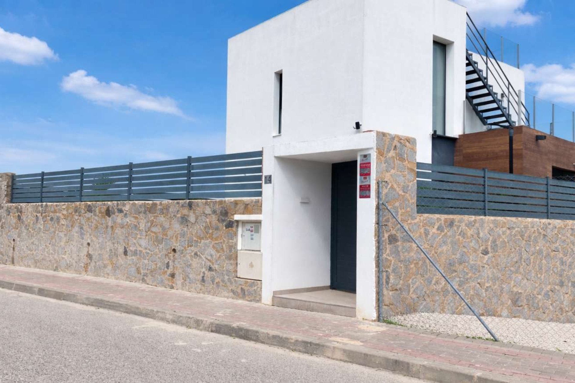 Herverkoop - Villa -
Algorfa - Inland