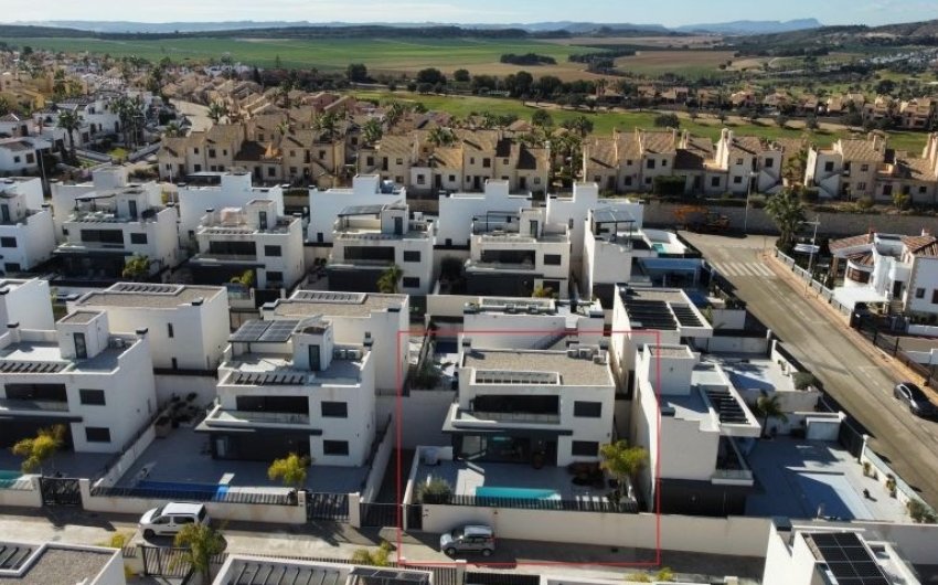 Herverkoop - Villa -
Algorfa - Inland
