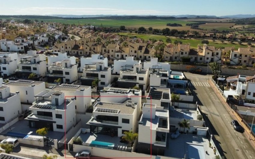 Herverkoop - Villa -
Algorfa - Inland