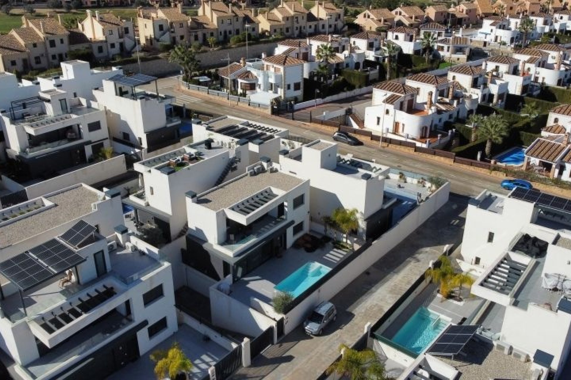Herverkoop - Villa -
Algorfa - Inland