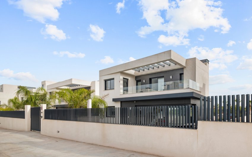 Herverkoop - Villa -
Algorfa - Inland