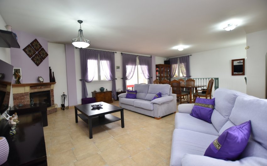 Herverkoop - Villa -
Algorfa - Inland