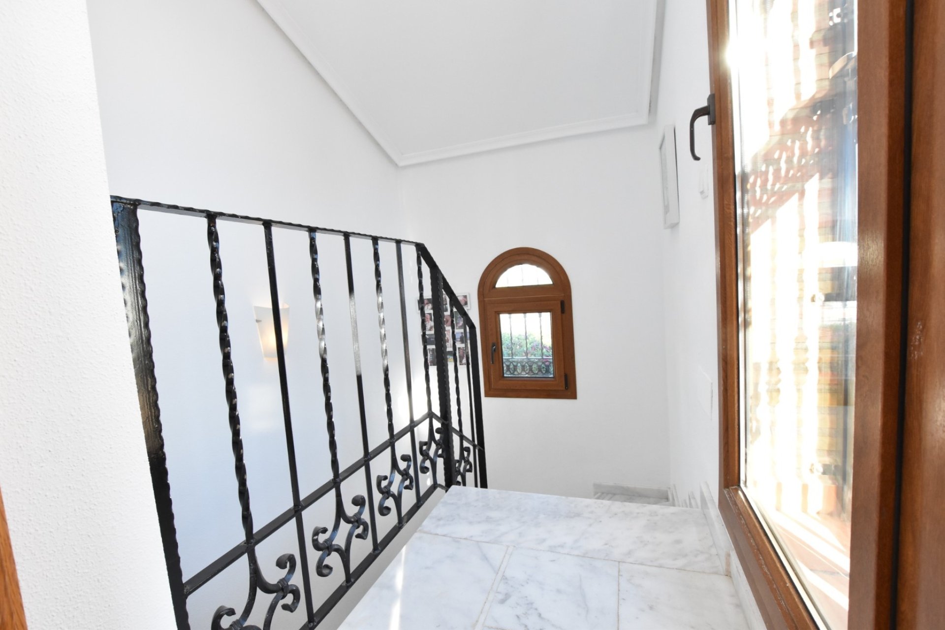 Herverkoop - Villa -
Algorfa - Inland