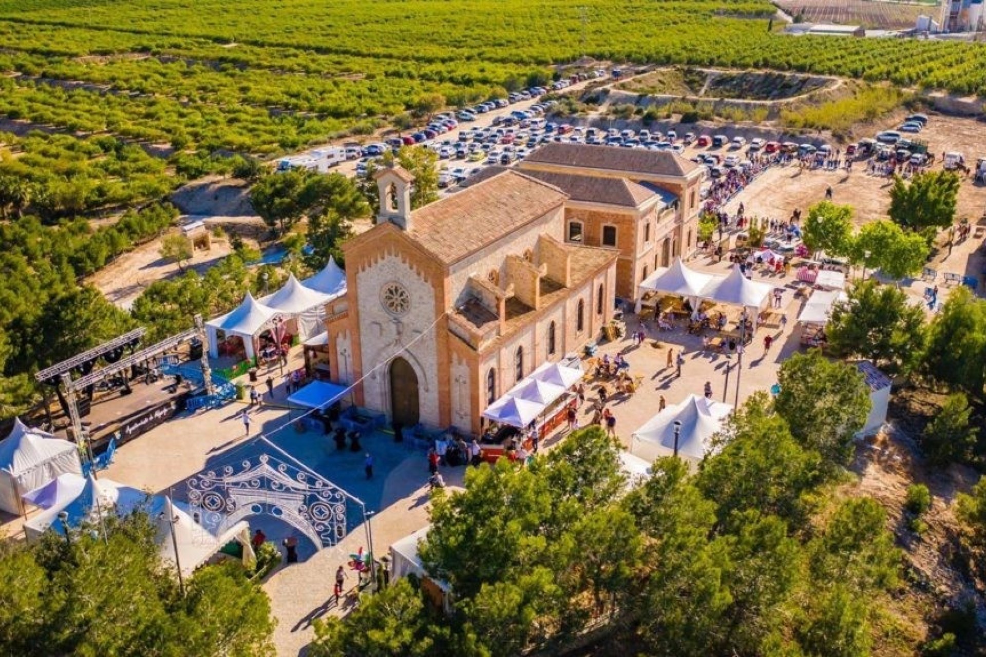 Herverkoop - Villa -
Algorfa - Inland