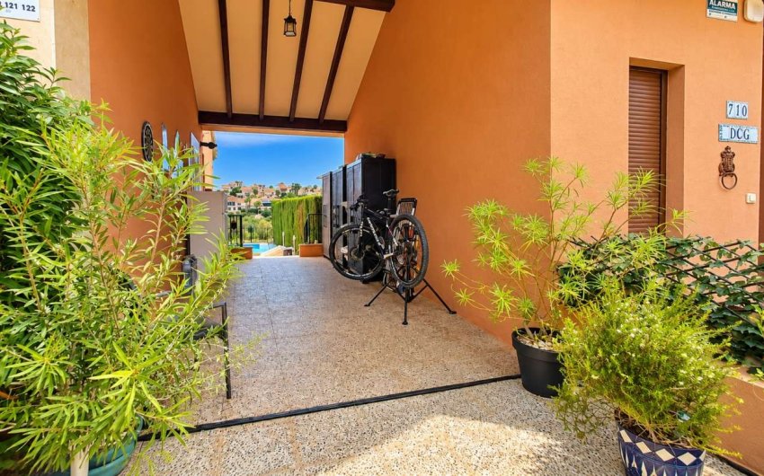 Herverkoop - Villa -
Algorfa - Inland
