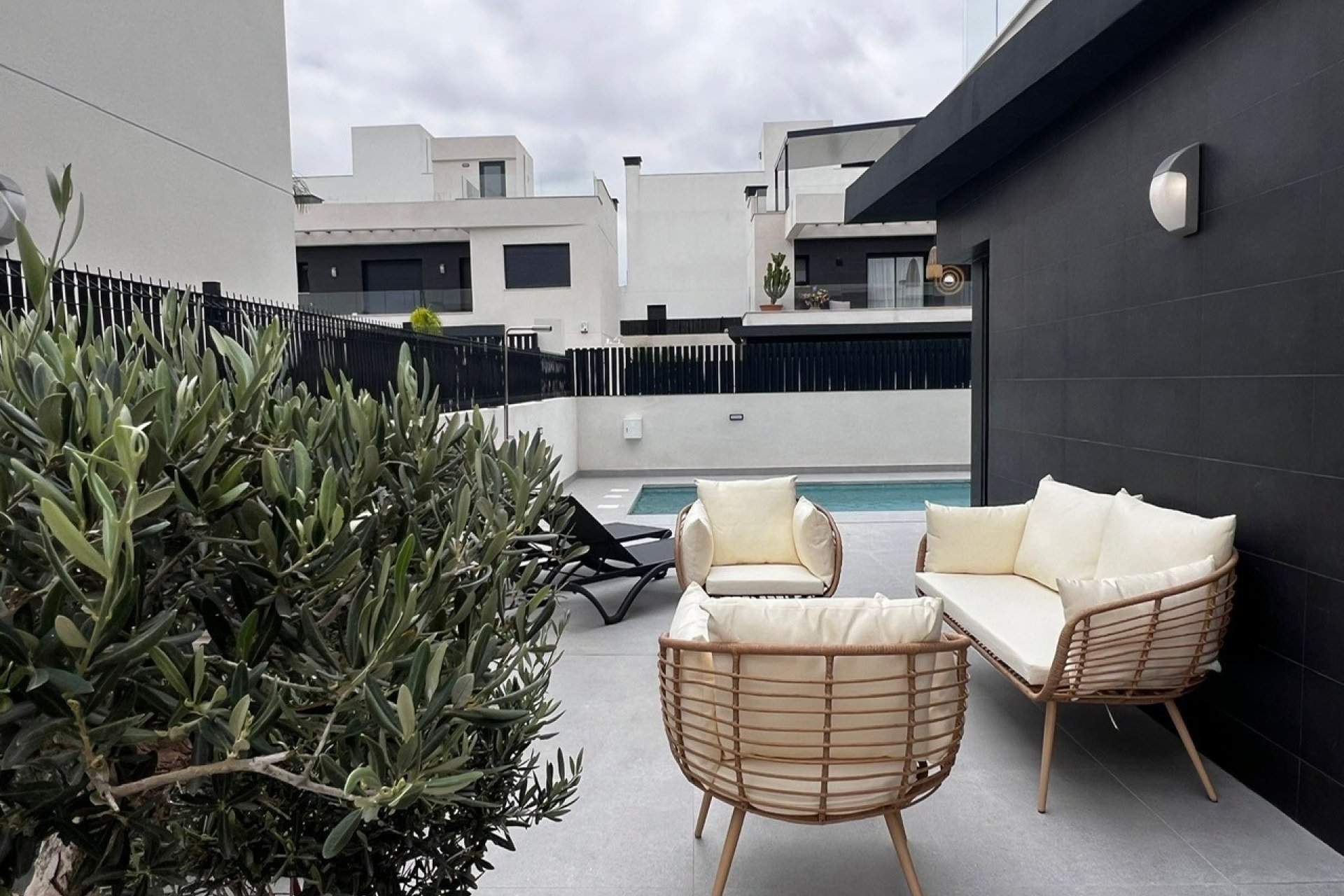 Herverkoop - Villa -
Algorfa - Inland