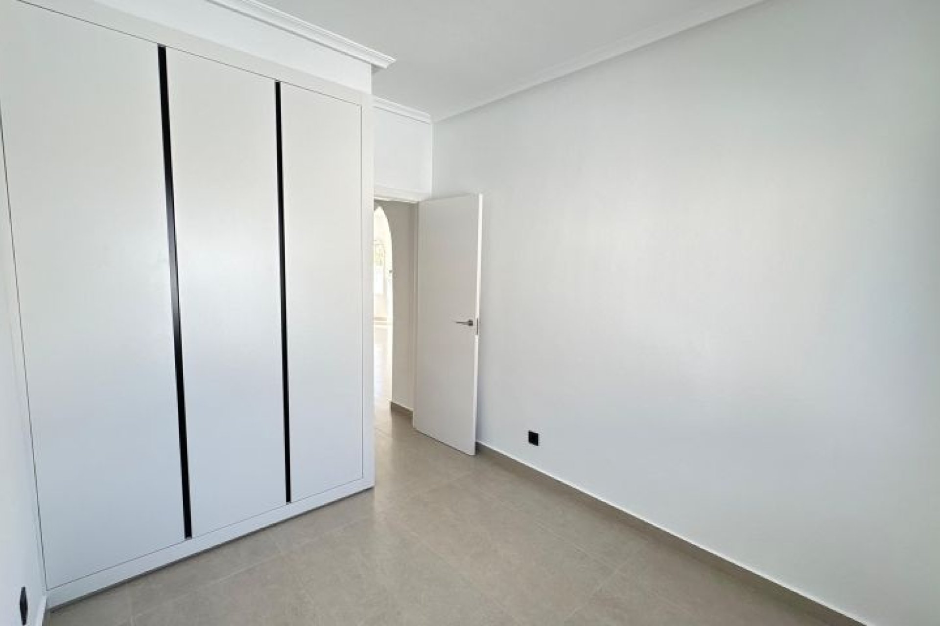 Herverkoop - Villa -
Algorfa - Inland