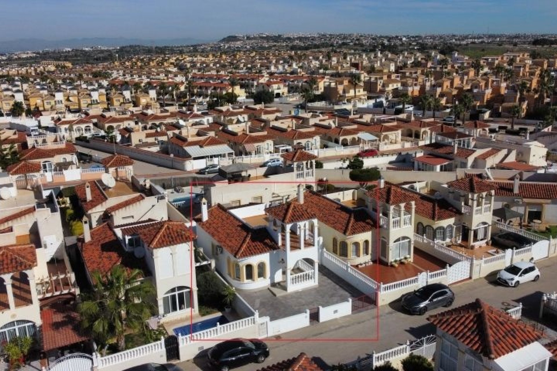 Herverkoop - Villa -
Algorfa - Inland