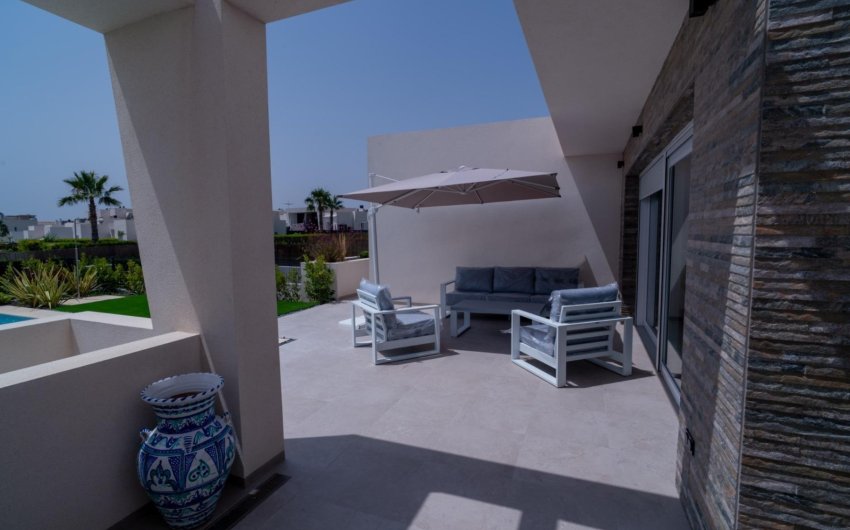 Herverkoop - Villa -
Algorfa - Inland