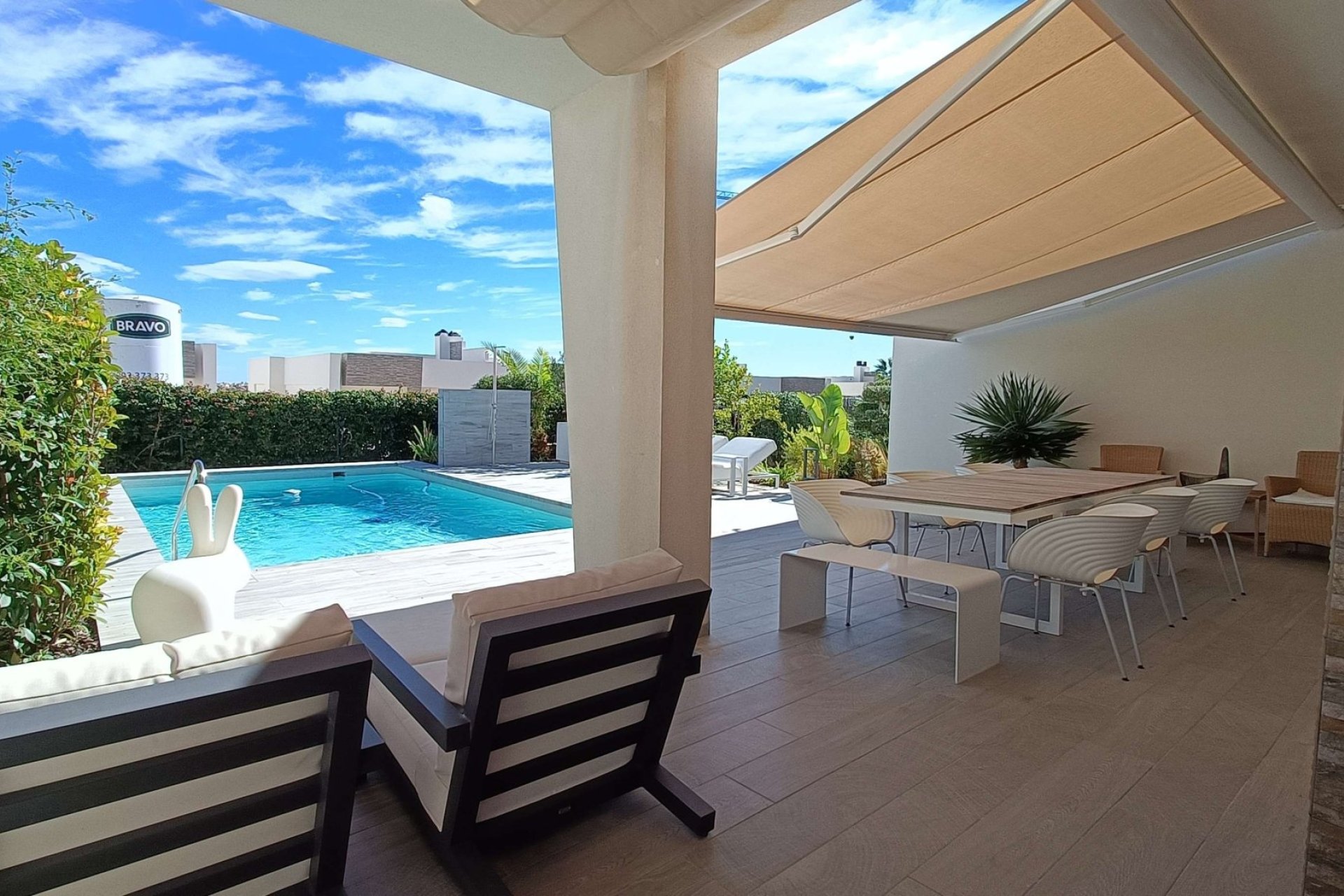 Herverkoop - Villa -
Algorfa - Inland