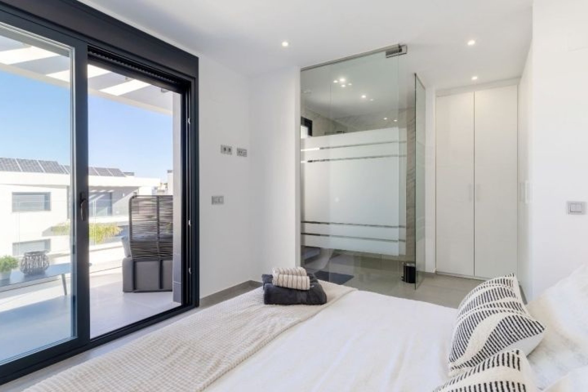 Herverkoop - Villa -
Algorfa - Inland