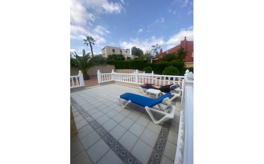 Herverkoop - Villa -
Algorfa - Inland