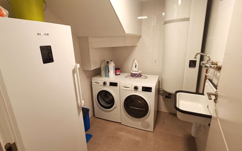 Herverkoop - Villa -
Algorfa - Inland