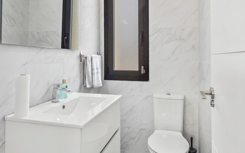 Herverkoop - Villa -
Algorfa - Inland