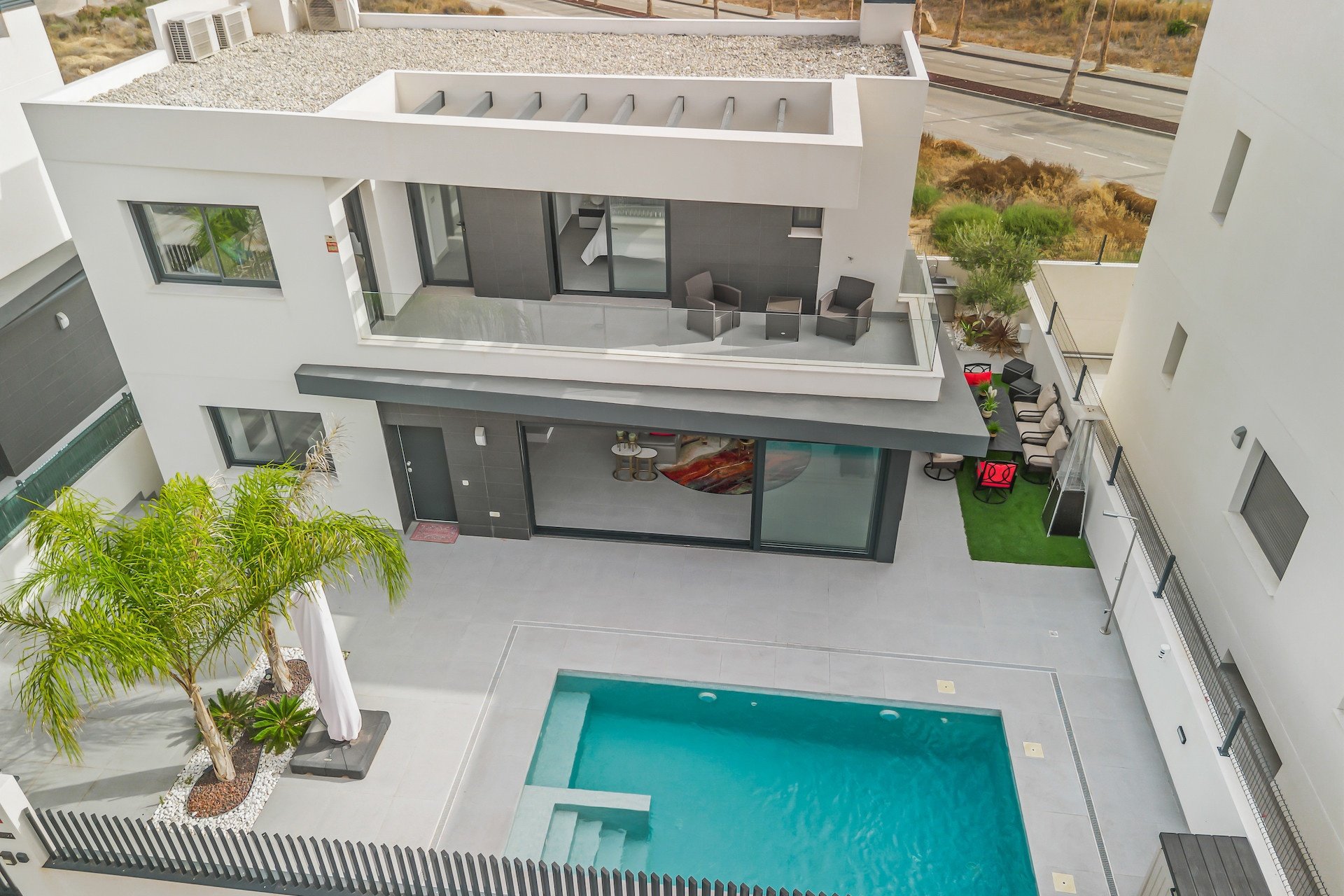 Herverkoop - Villa -
Algorfa - Inland