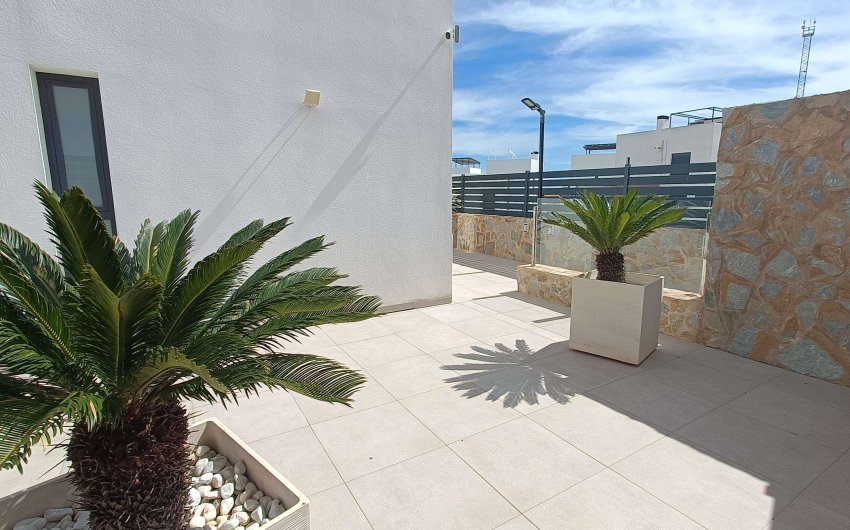 Herverkoop - Villa -
Algorfa - Inland