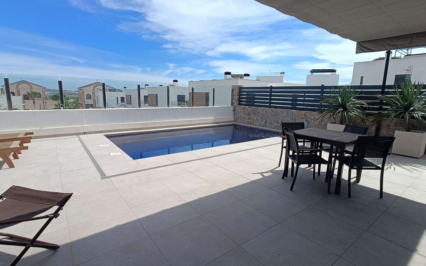 Herverkoop - Villa -
Algorfa - Inland
