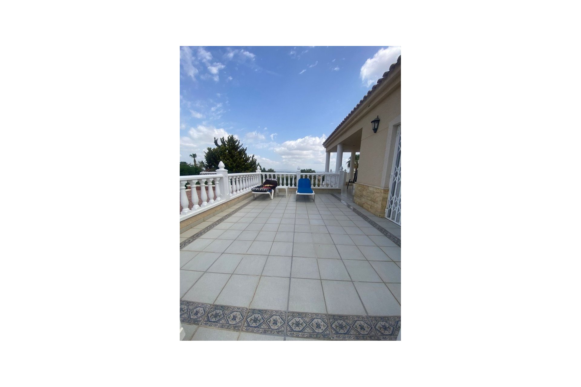 Herverkoop - Villa -
Algorfa - Inland