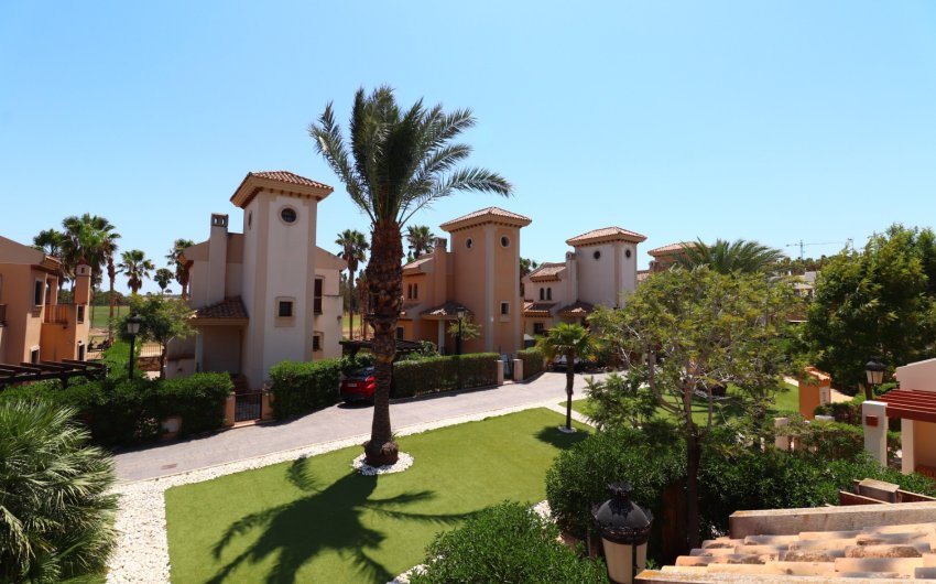 Herverkoop - Villa -
Algorfa - La Finca Golf Resort