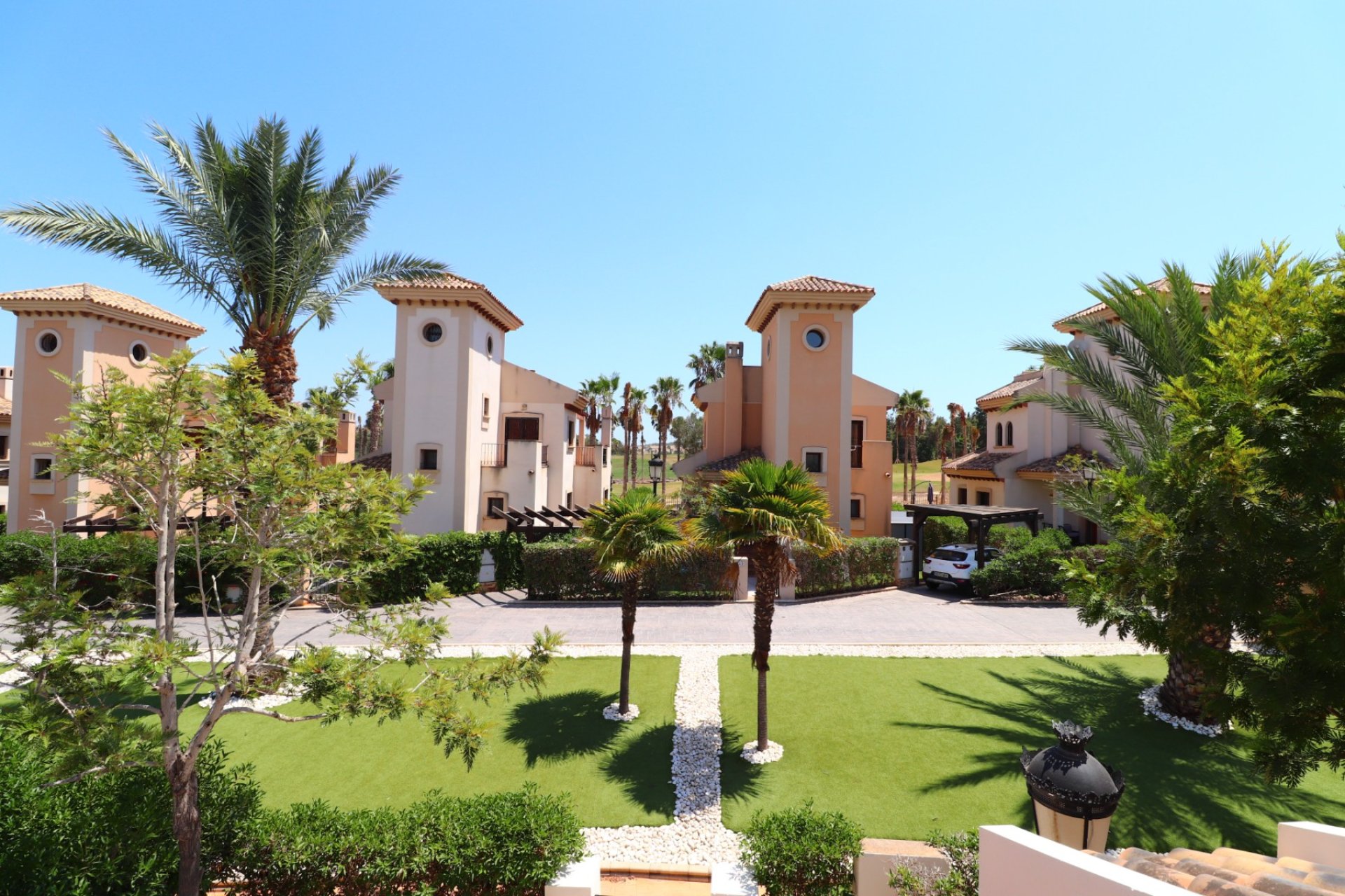 Herverkoop - Villa -
Algorfa - La Finca Golf Resort