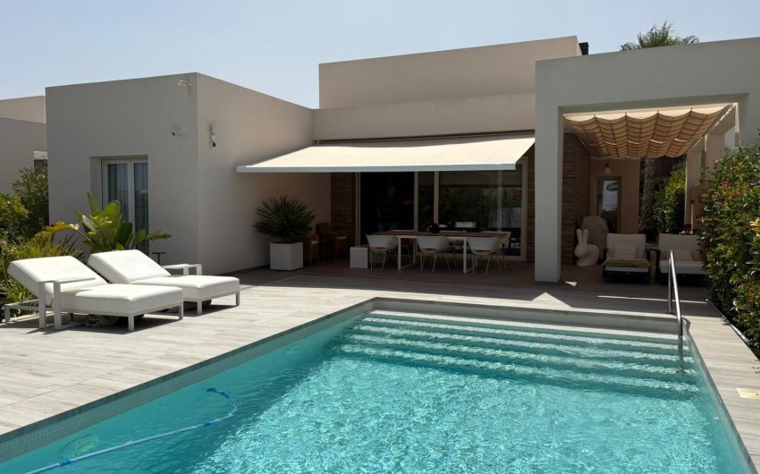 Herverkoop - Villa -
Algorfa - La finca Golf