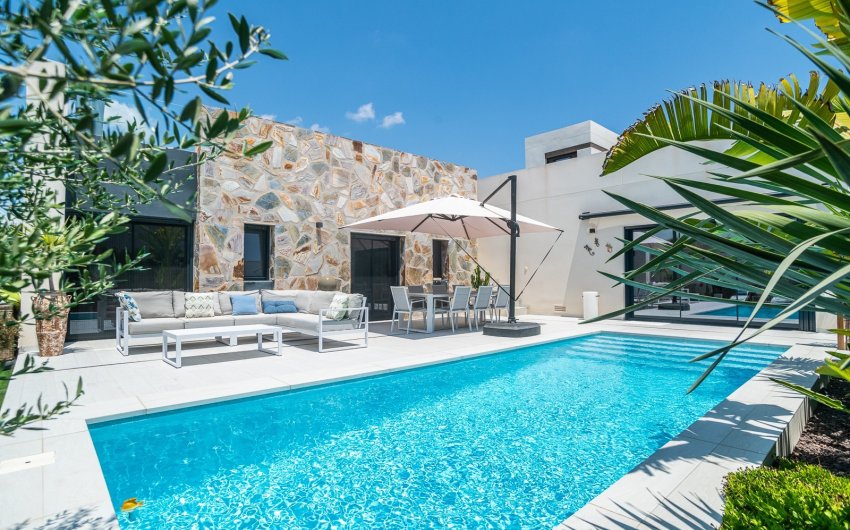 Herverkoop - Villa -
Algorfa - La finca Golf