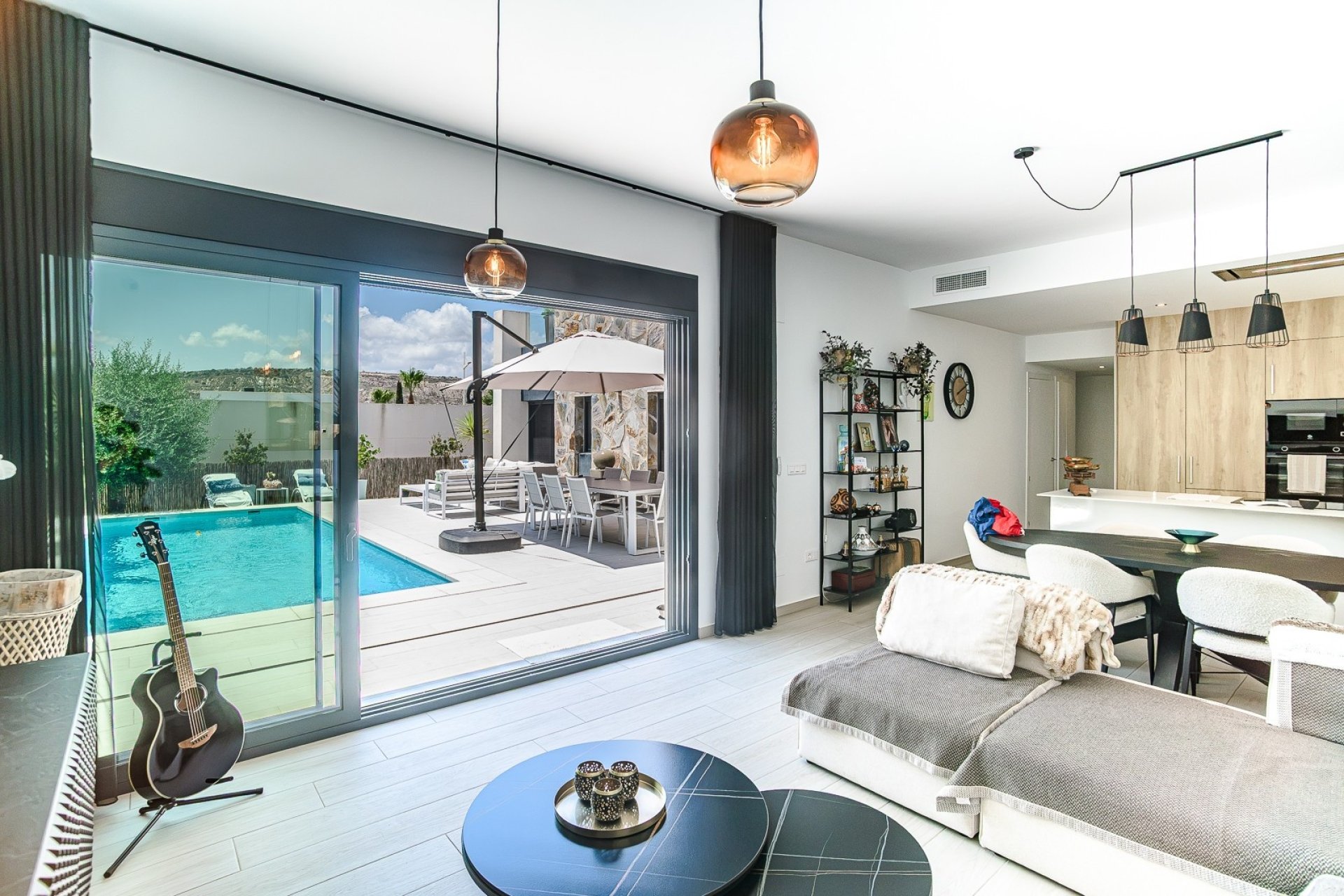 Herverkoop - Villa -
Algorfa - La finca Golf