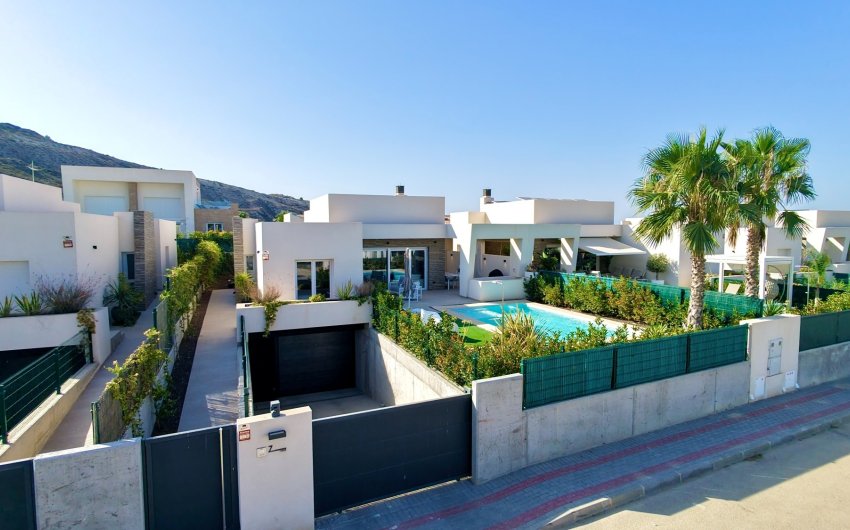 Herverkoop - Villa -
Algorfa - La finca Golf