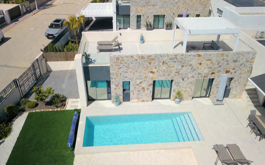 Herverkoop - Villa -
Algorfa - La finca Golf