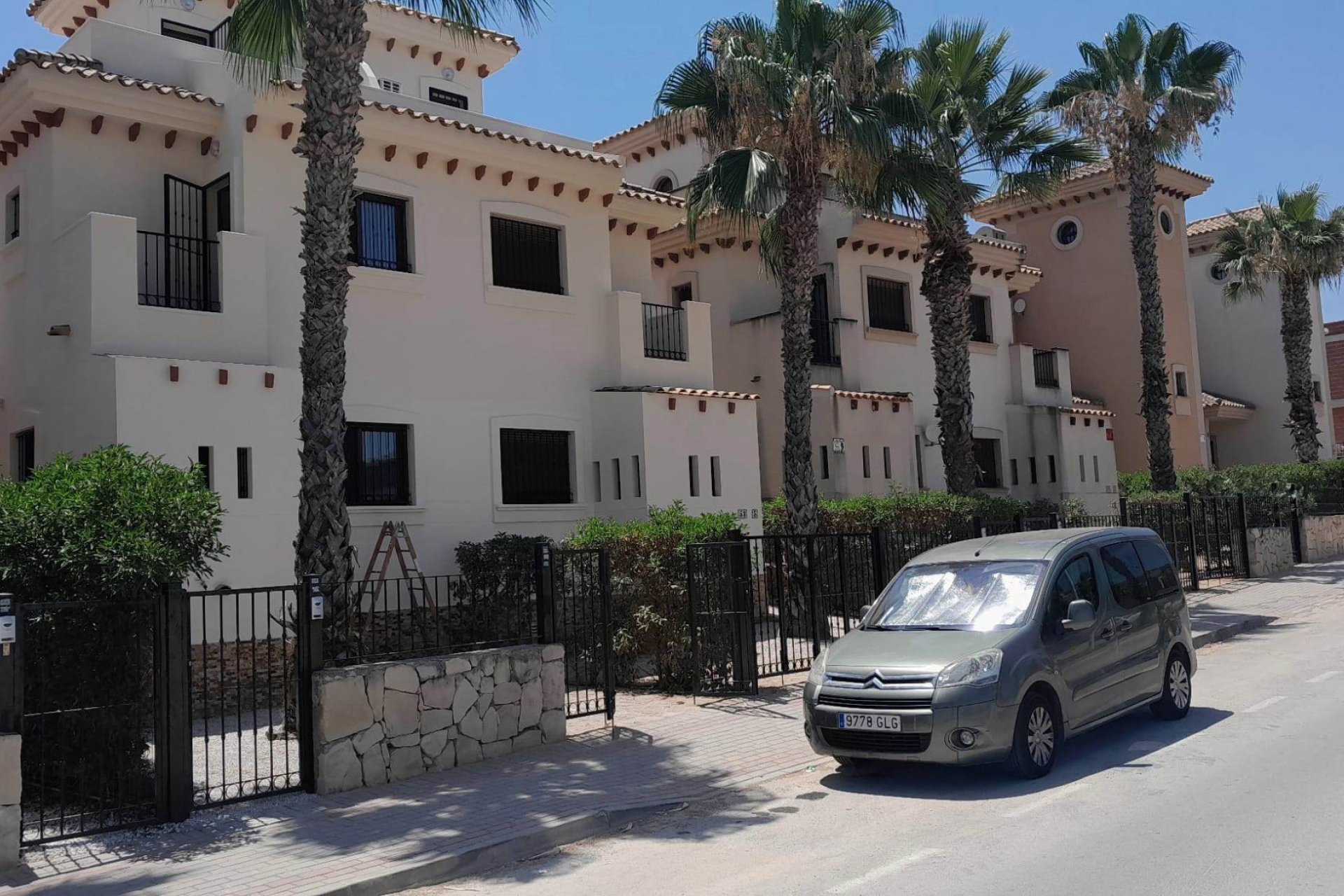 Herverkoop - Villa -
Algorfa - La finca Golf