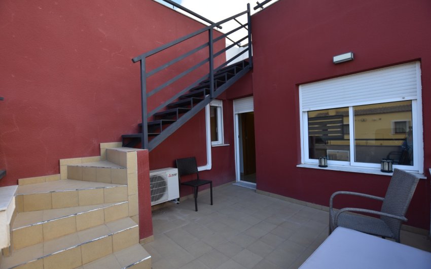 Herverkoop - Villa -
Algorfa - La finca Golf