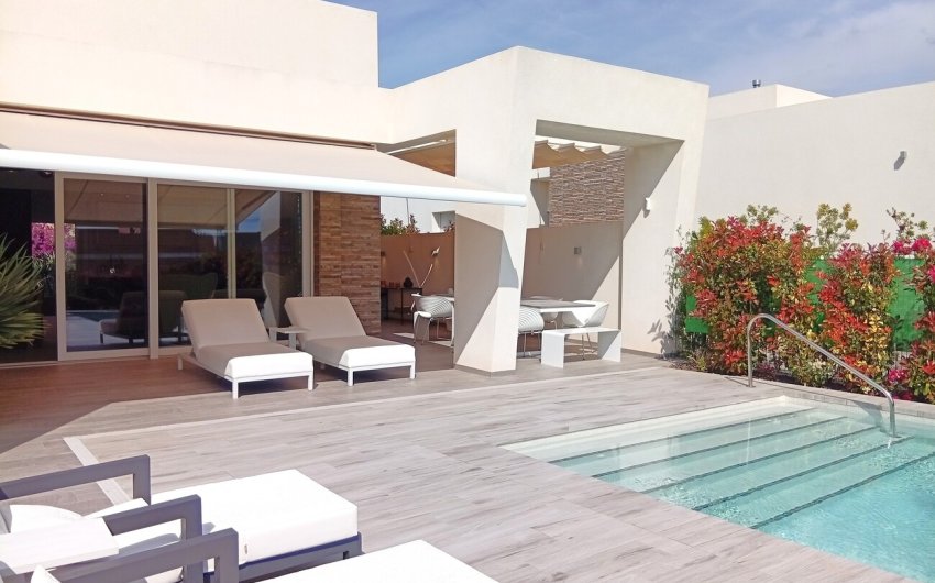 Herverkoop - Villa -
Algorfa - La Finca Golf