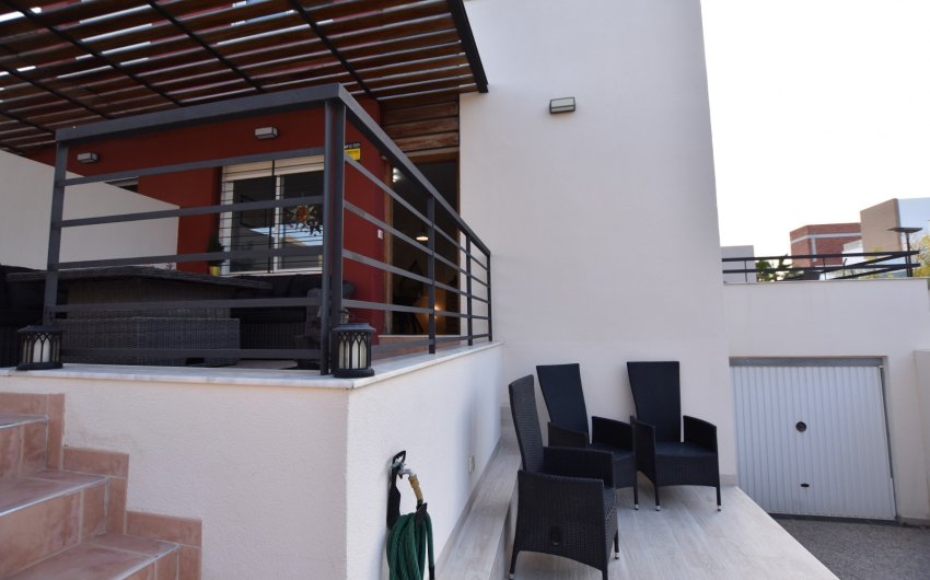 Herverkoop - Villa -
Algorfa - La finca Golf