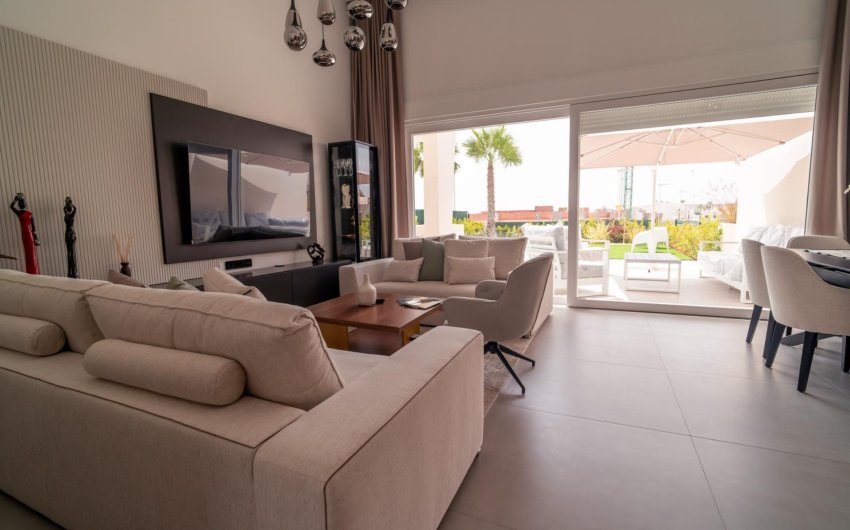 Herverkoop - Villa -
Algorfa - La Finca Golf